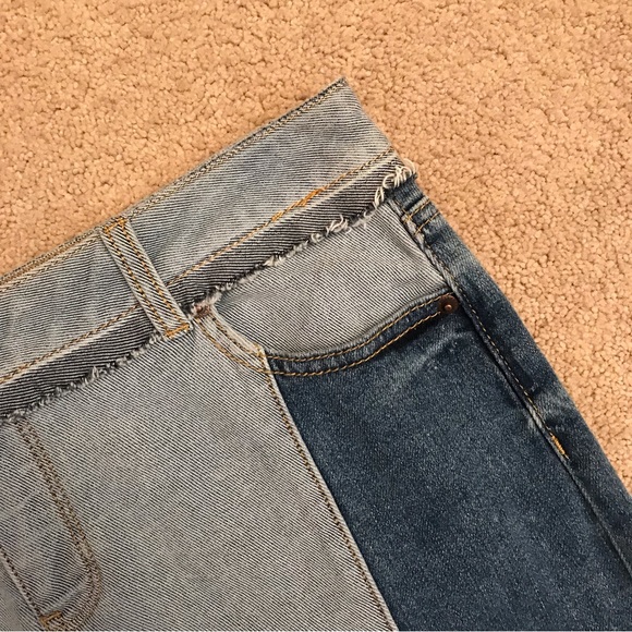 Soho Color Block Denim Skirt NEW Womens Size 6 Blue Distressed Raw Hem - Picture 6 of 13